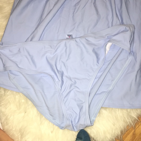 New swimming wear - Picture 3 of 5